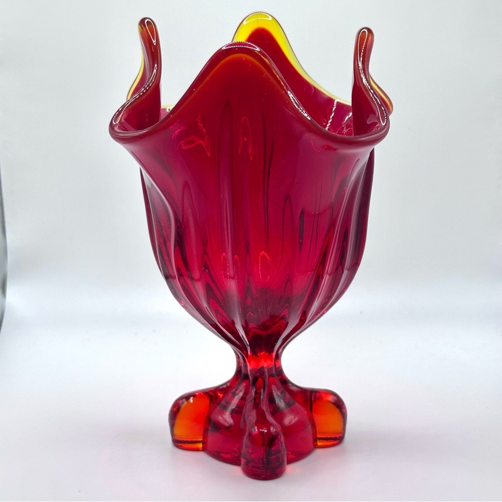 Vintage Viking Amberbina Swung Glass Handkerchief Pedestal Vase